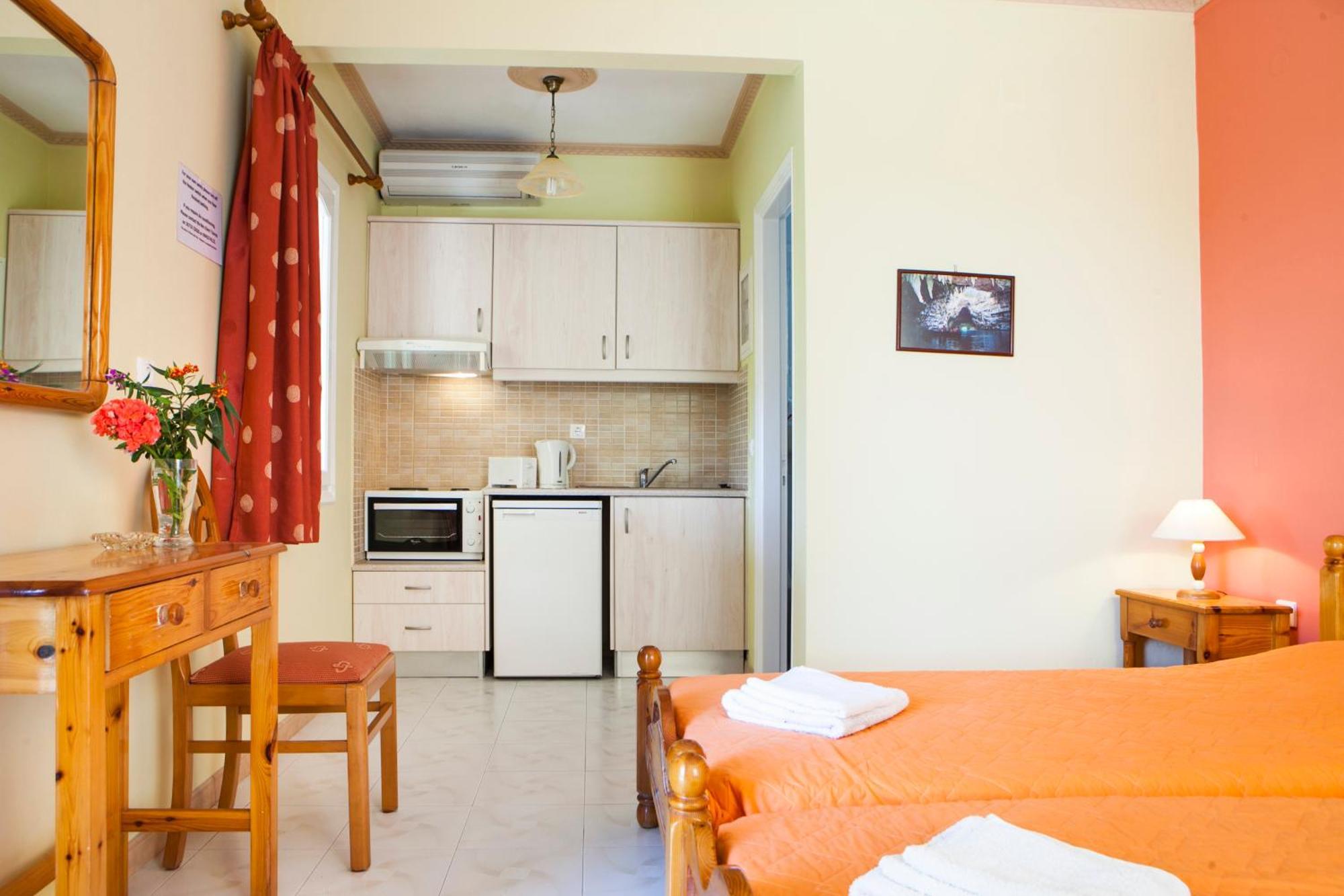 Tzivras Villa & Apartments Lassi  Phòng bức ảnh