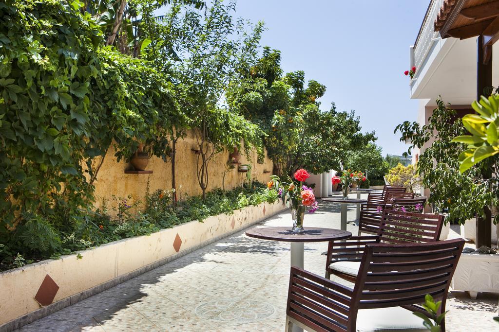 Tzivras Villa & Apartments Lassi  Ngoại thất bức ảnh